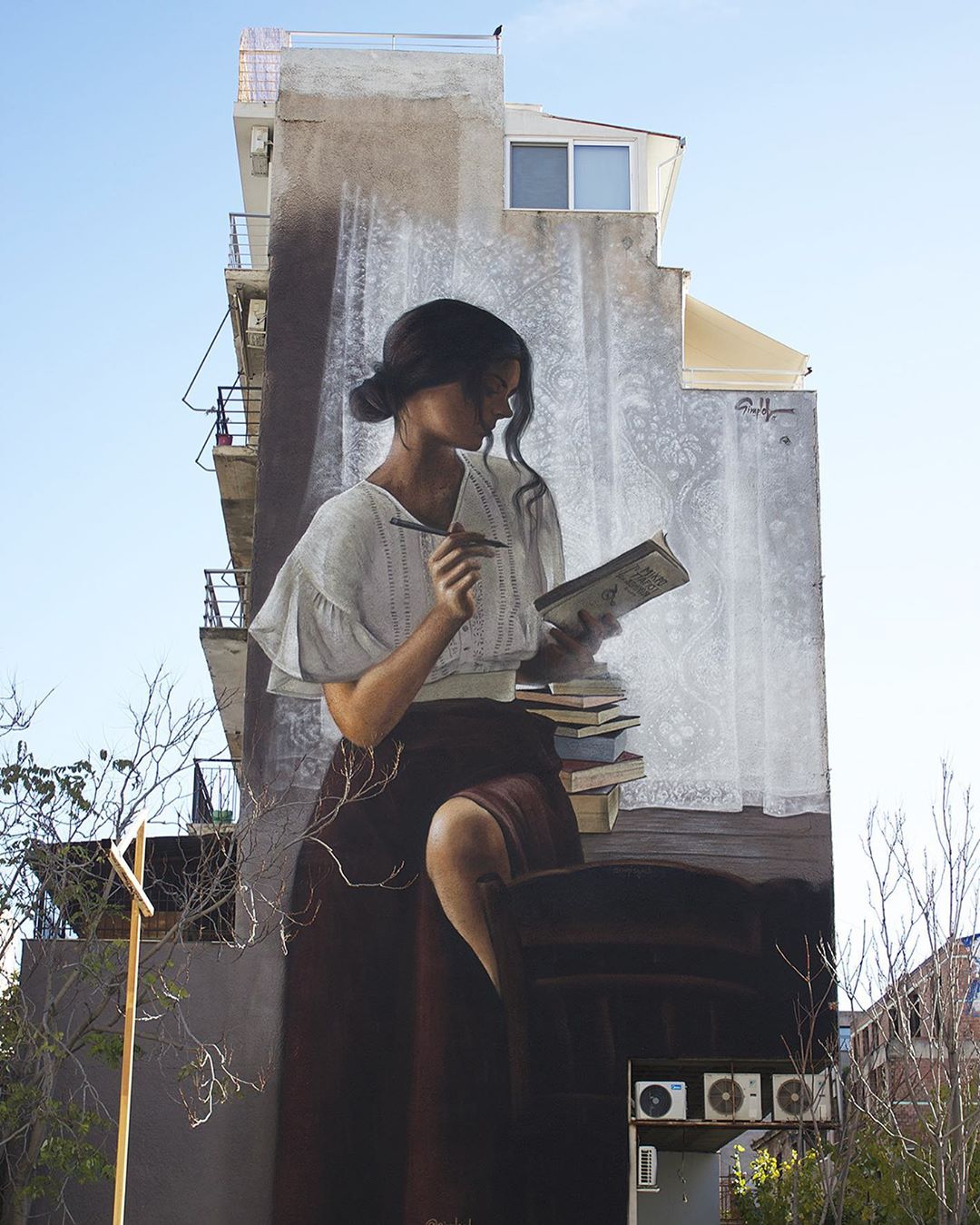 Ξενάγηση στο γοητευτικό Μεταξουργείο