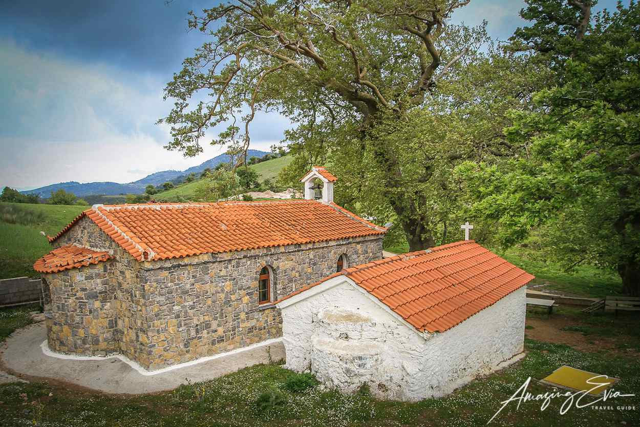 Άνω Σέτα - Παναγία Αμπουδιώτισσα - Καταβόθρα Σκοτεινής (πεζοπορική εκδρομή)